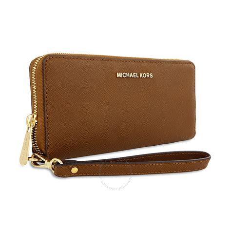 michael michael kors jet set leather travel wallet|Michael Kors jetsetter wallet.